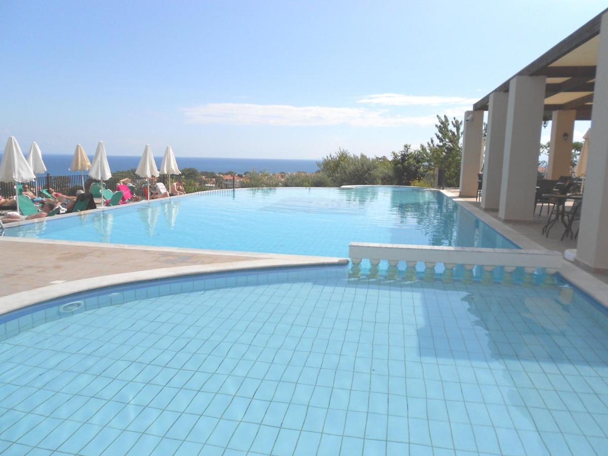 Livadaki Village Hotel Skala  Luaran gambar