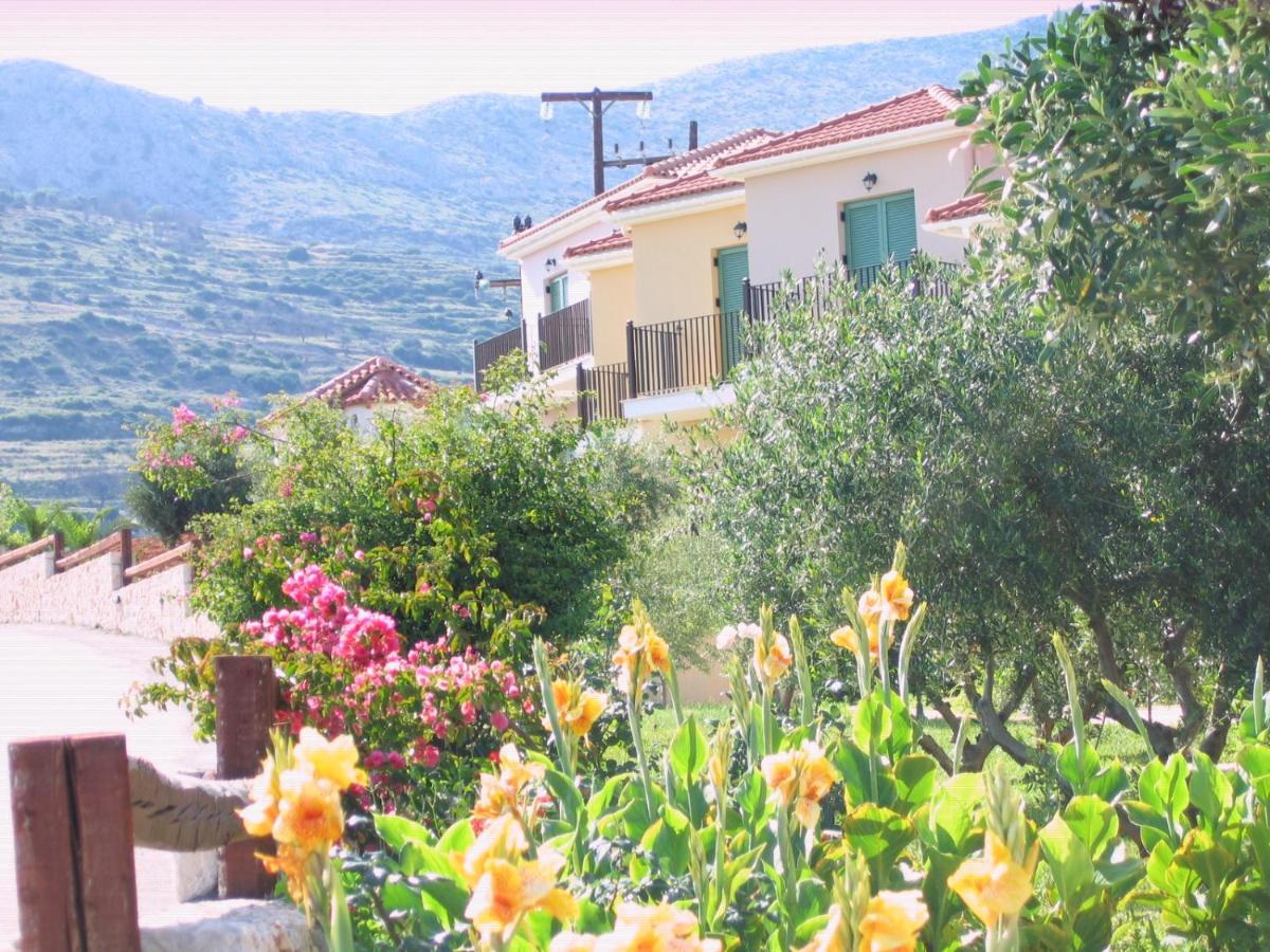 Livadaki Village Hotel Skala  Luaran gambar